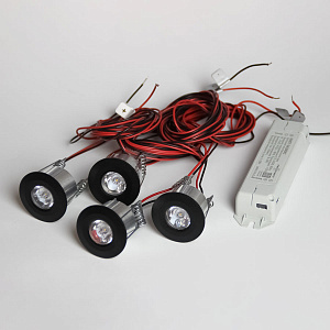 Контакт Плюс черного цвета