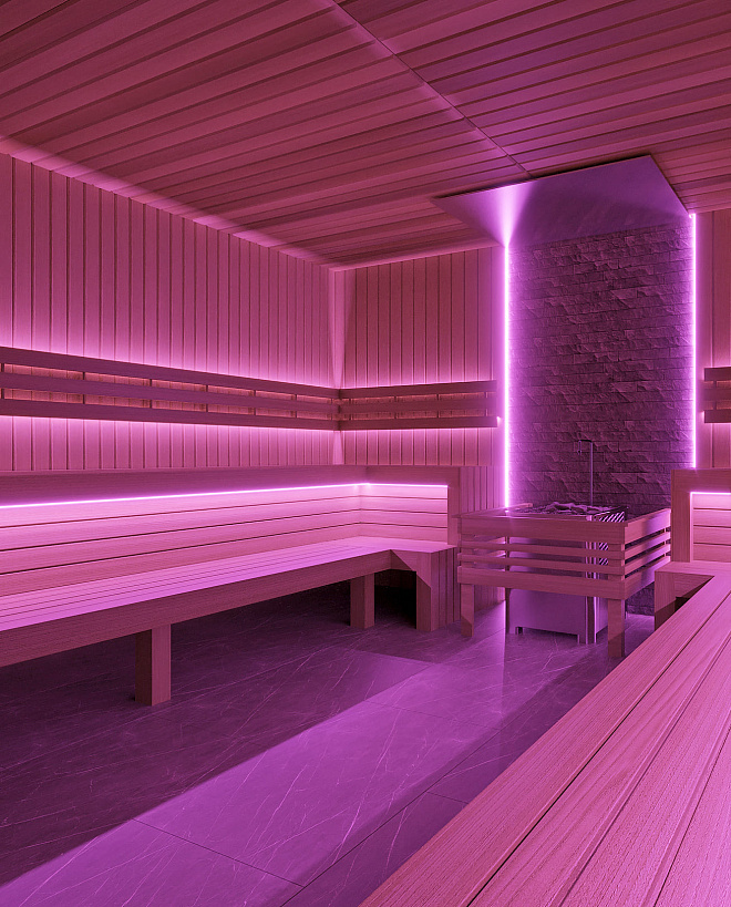 Сауна с эффектным освещением